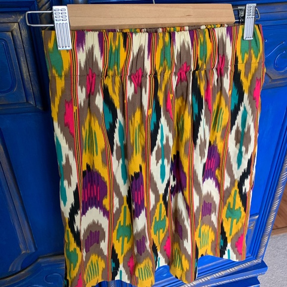 💜 Cabi Ikat Bella Aztec Tribal Print Skirt XS - Picture 3 of 4